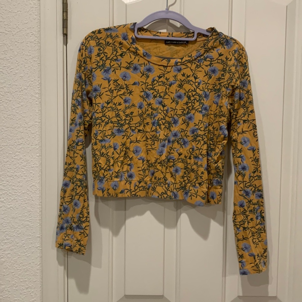 Abercrombie Mustard Floral Full-Sleeve Crop Top